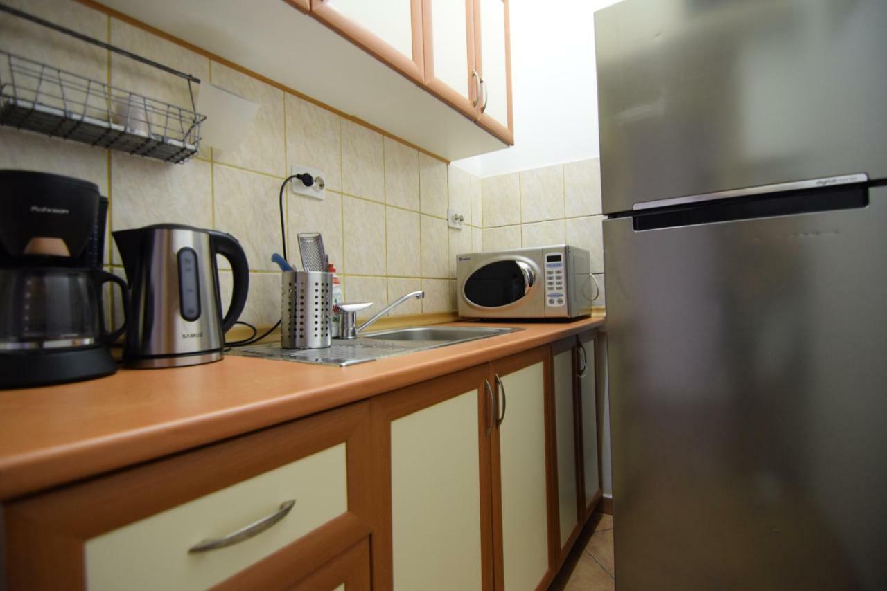 Ferienwohnung Resedinta Lui Calin - Downtown Park Cismigiu Bukarest Exterior foto